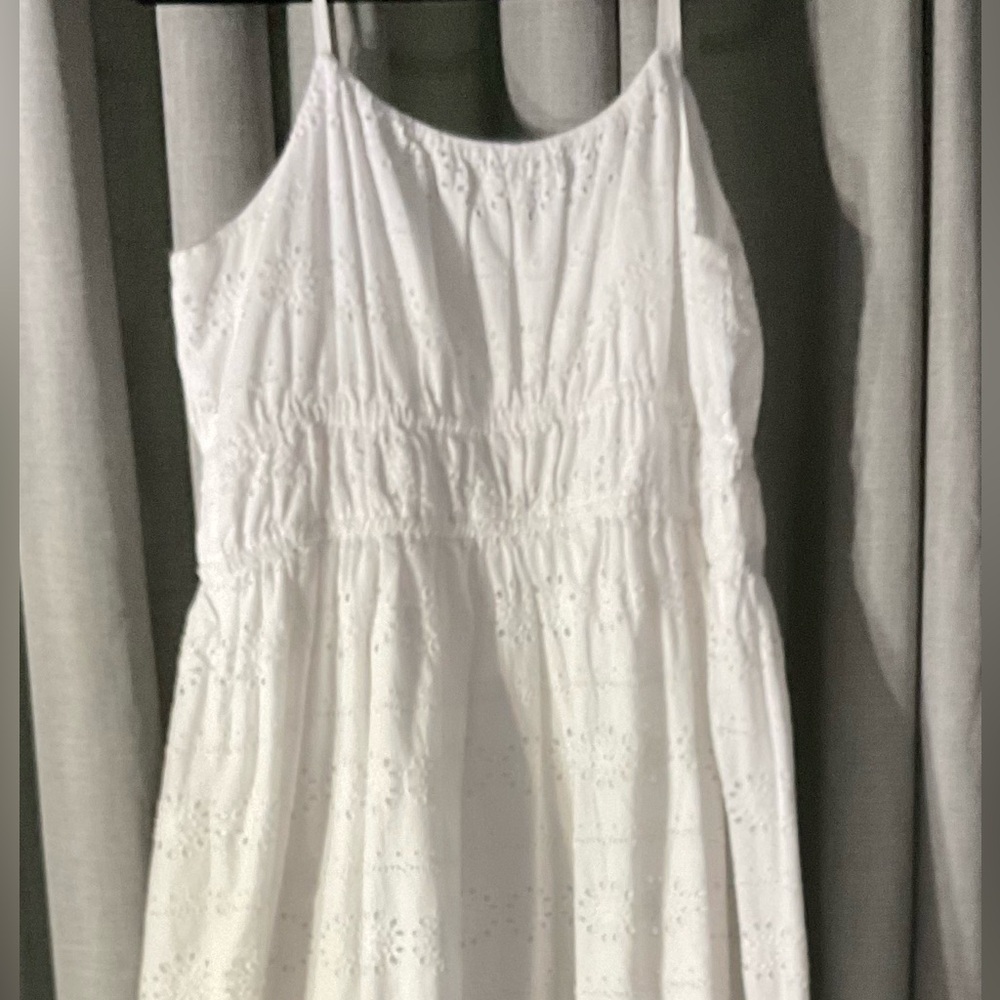 Eyelet sundress with lining. Used in very good condition